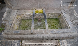 Vierroehrenbrunnen am Grafeneckart